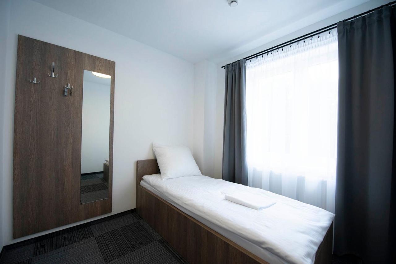 Hostel Sms Free Parking ビィドゴシュチュ エクステリア 写真